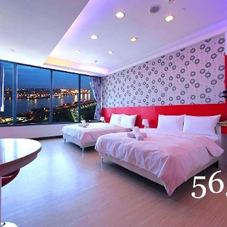 Appartamento 85 Pries Kaohsiung Esterno foto