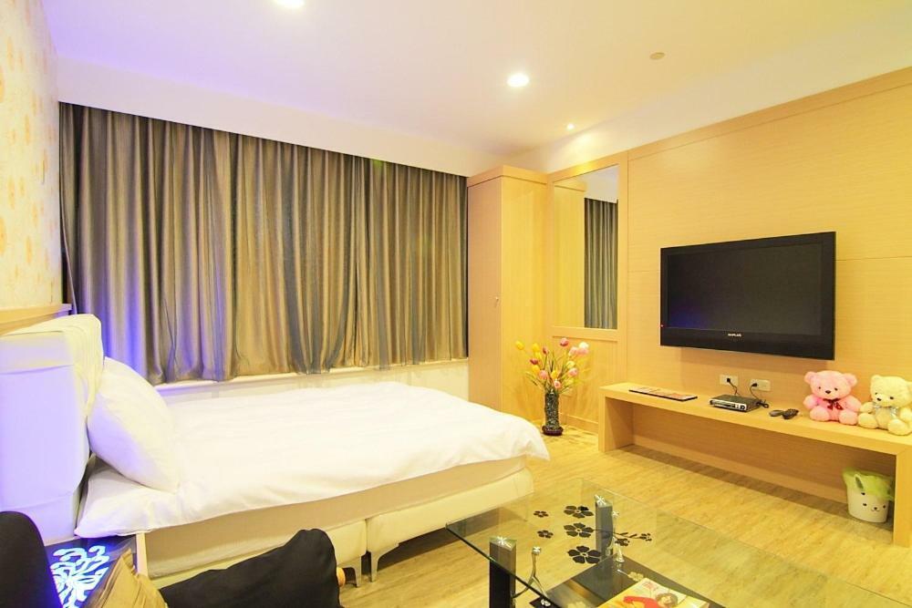 Appartamento 85 Pries Kaohsiung Esterno foto