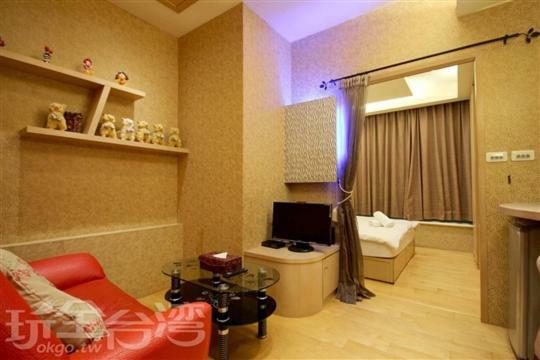 Appartamento 85 Pries Kaohsiung Esterno foto