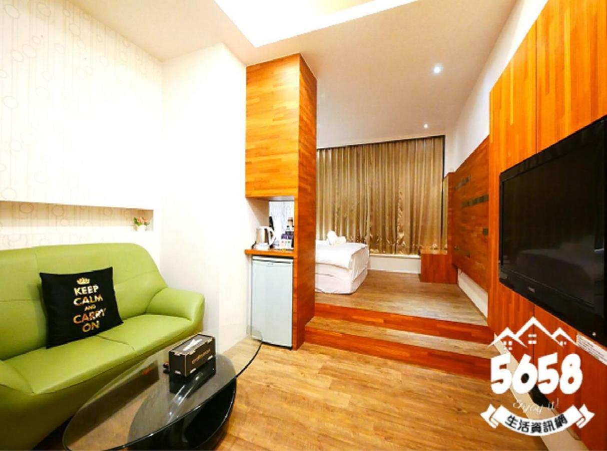 Appartamento 85 Pries Kaohsiung Esterno foto